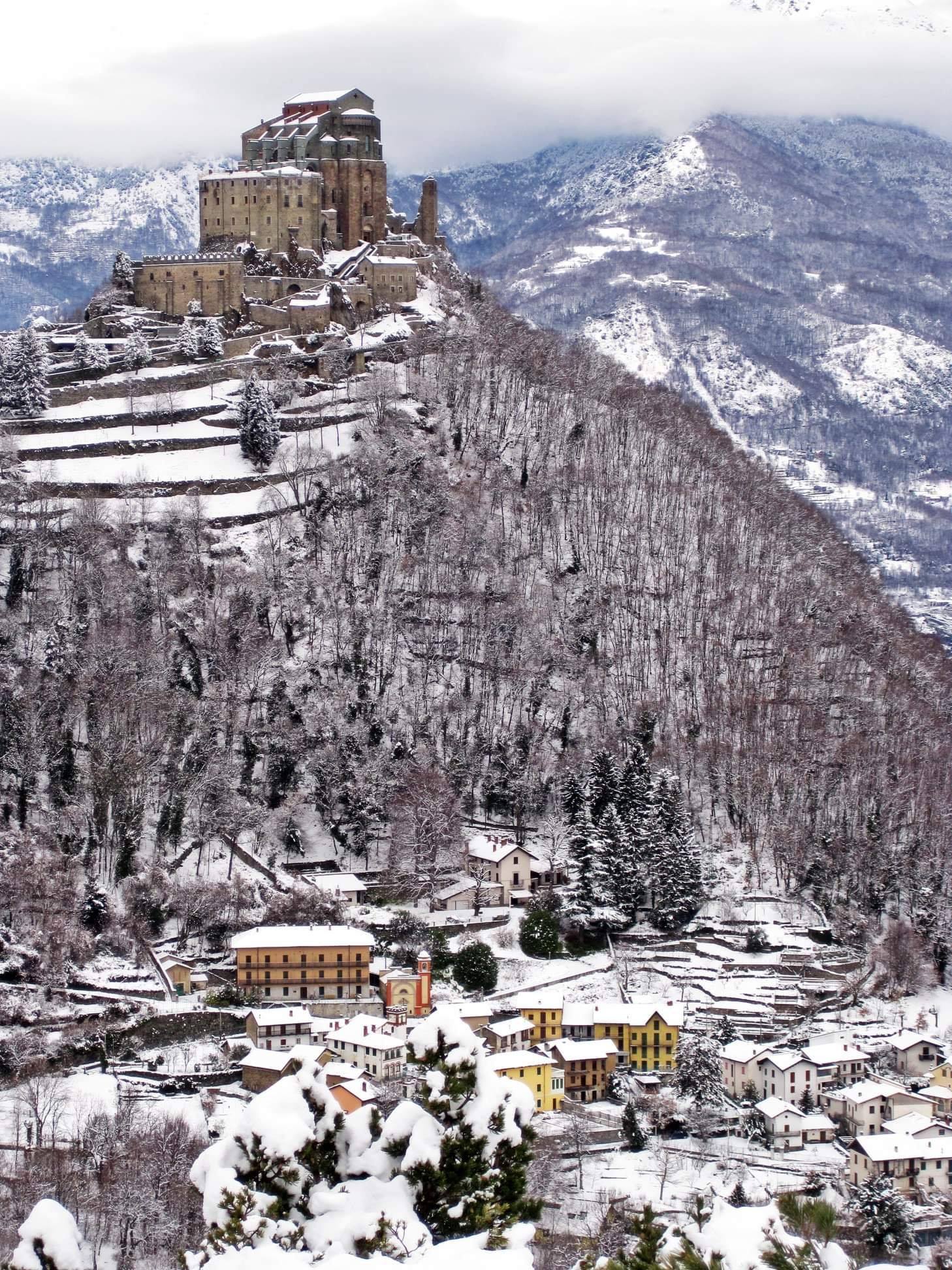 La Sacra di San Michele vista dal Sentiero dei Principi